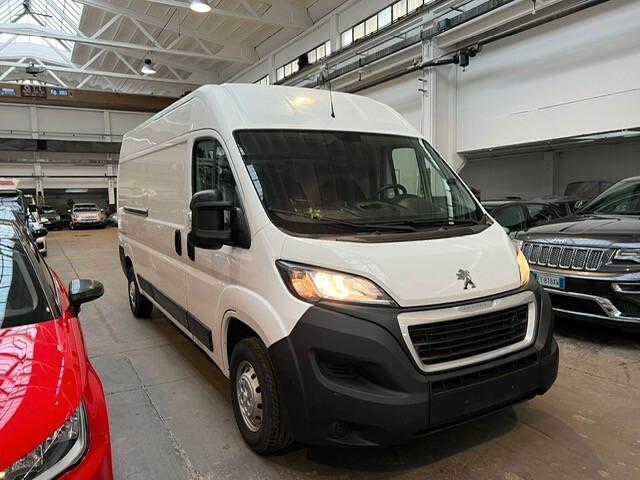 Peugeot Boxer 330 2.2 BlueHDi 140 L3H2
