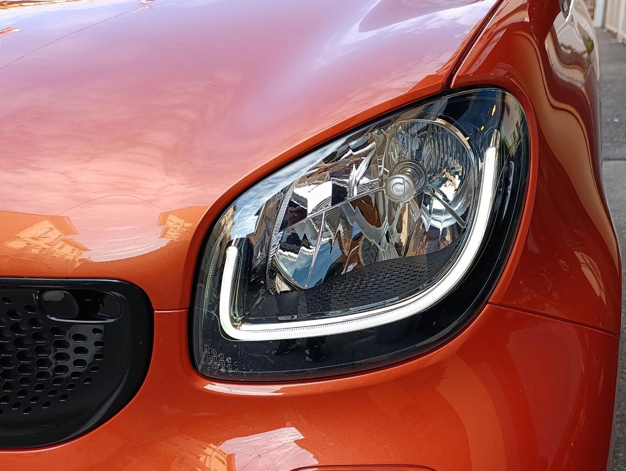 Smart ForTwo 70 1.0 twinamic Passion km 41,772 certificati