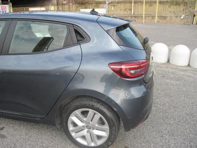 Renault Clio TCe 90 CV 5 porte FINANZIABILE GARANZIA