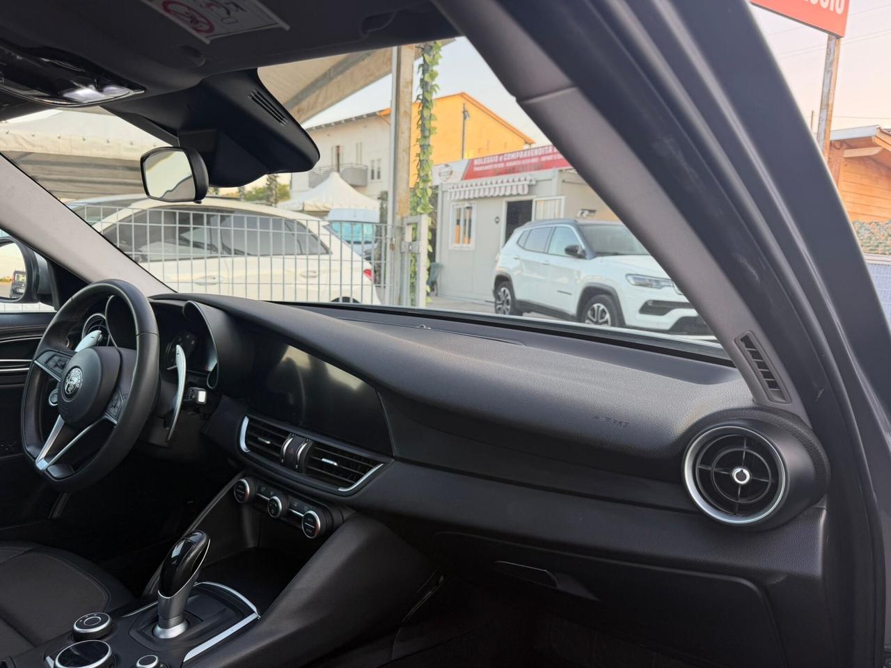 Alfa Romeo Giulia 2.2 180 CV AT8 Sport garanzia12