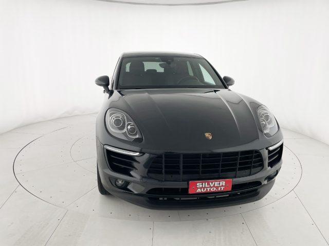 PORSCHE Macan 2.0