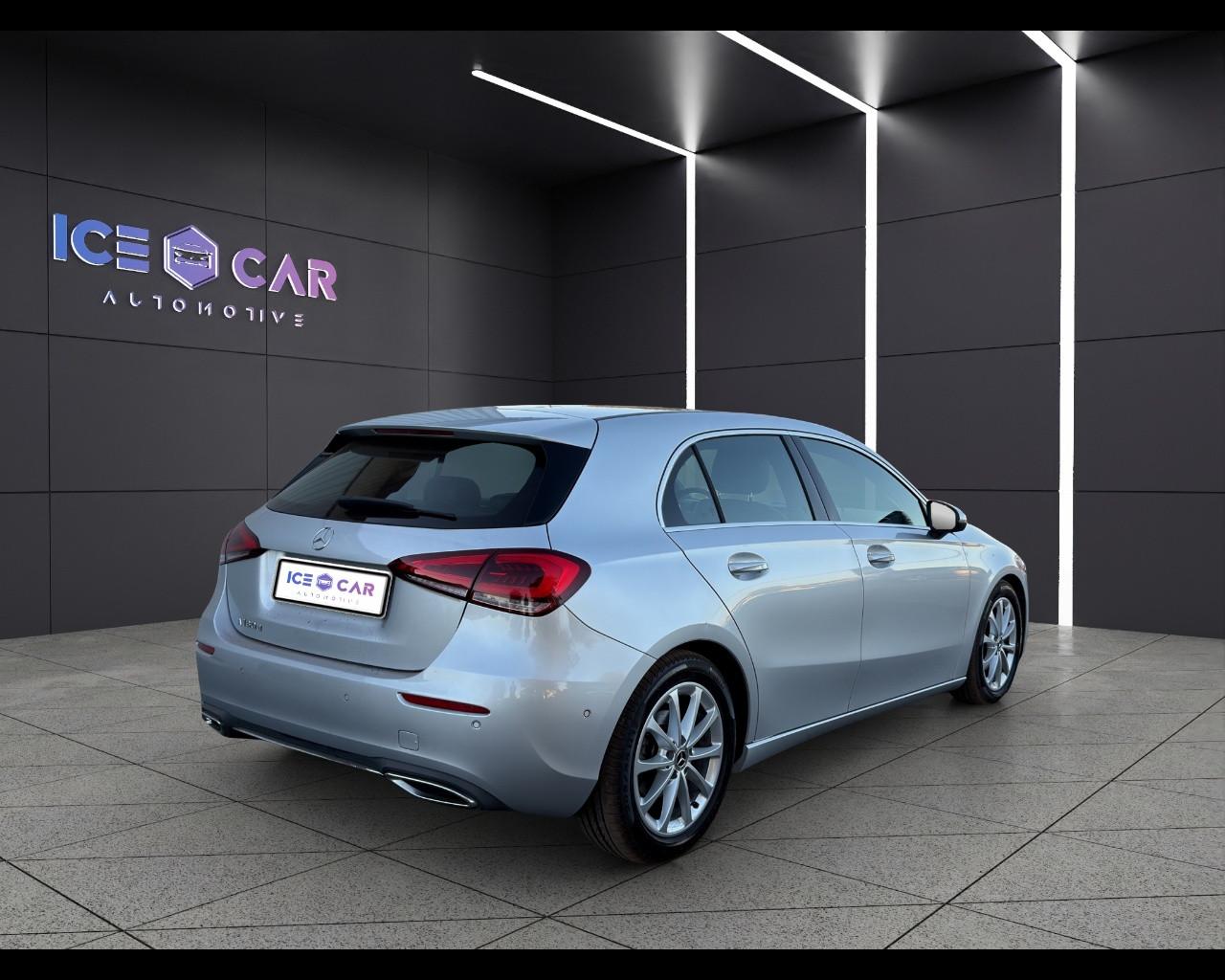 Mercedes-Benz Classe A (W177) - A 180 d Automatic Business