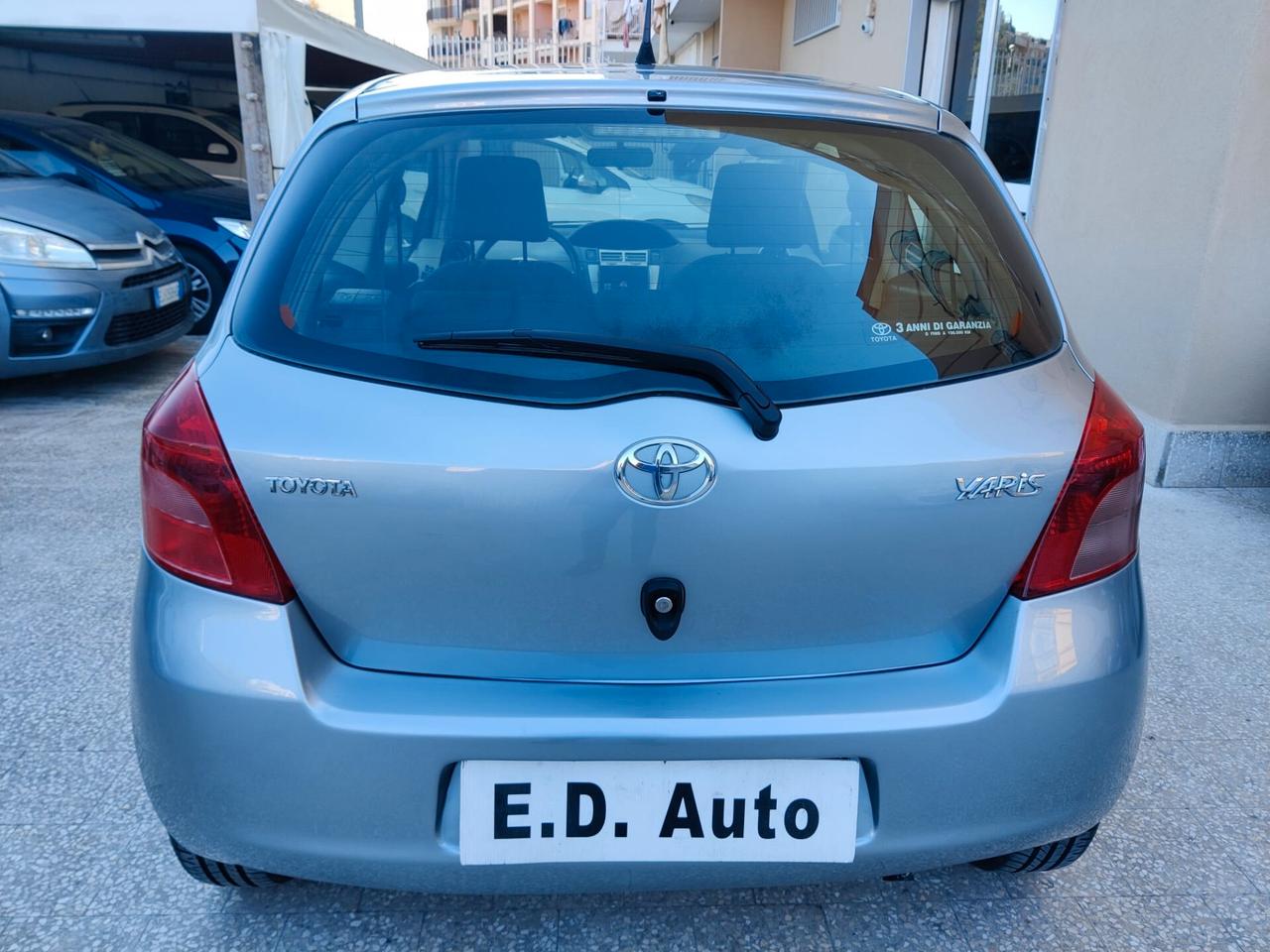 Toyota Yaris 1.4 Diesel Automatica