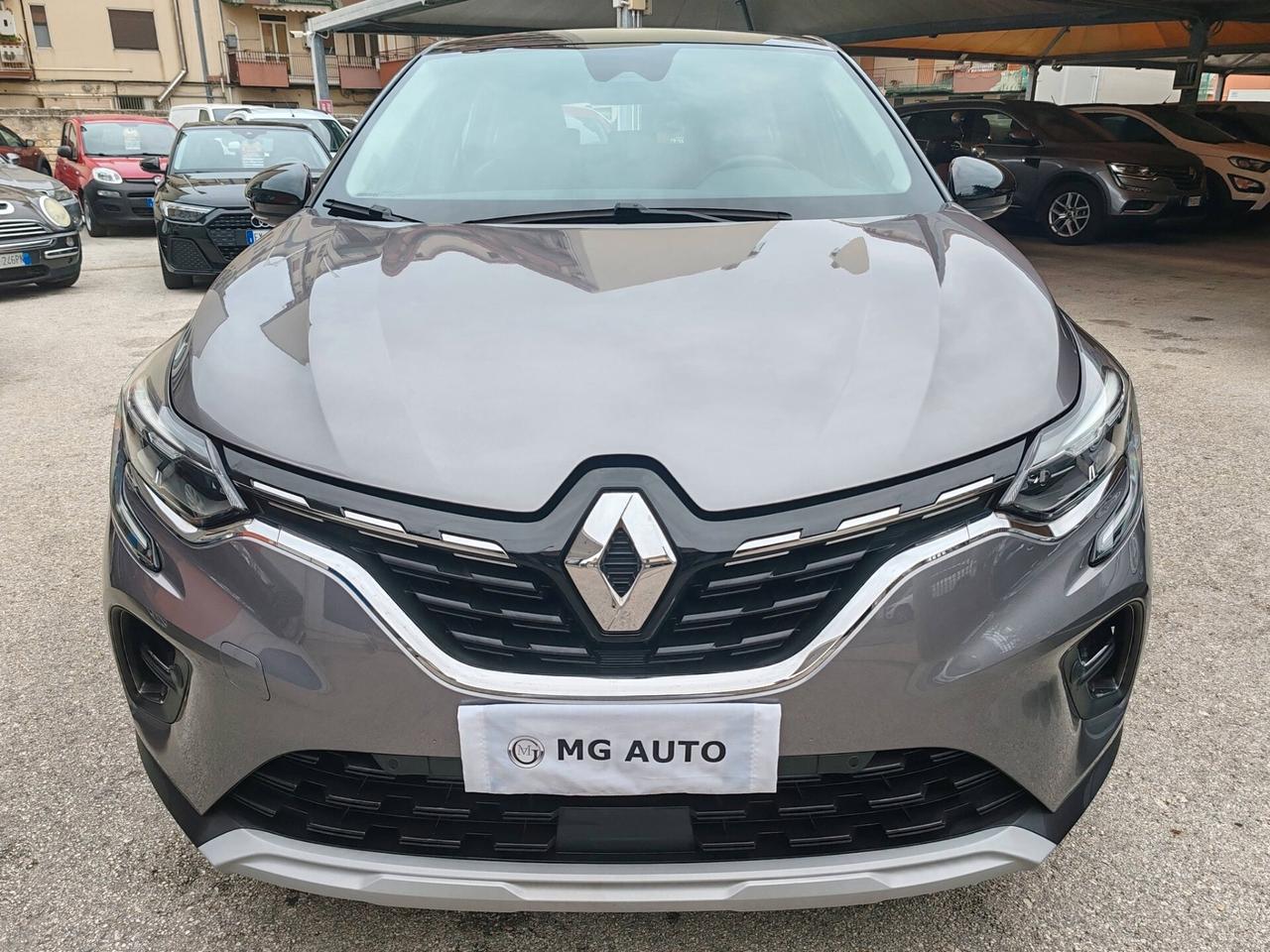 Renault Captur TCe 100 CV Intens