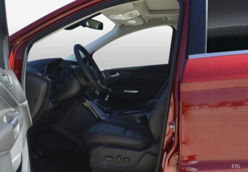 Ford Kuga II 2.0 tdci ST-line s&s awd 150cv powershift my18