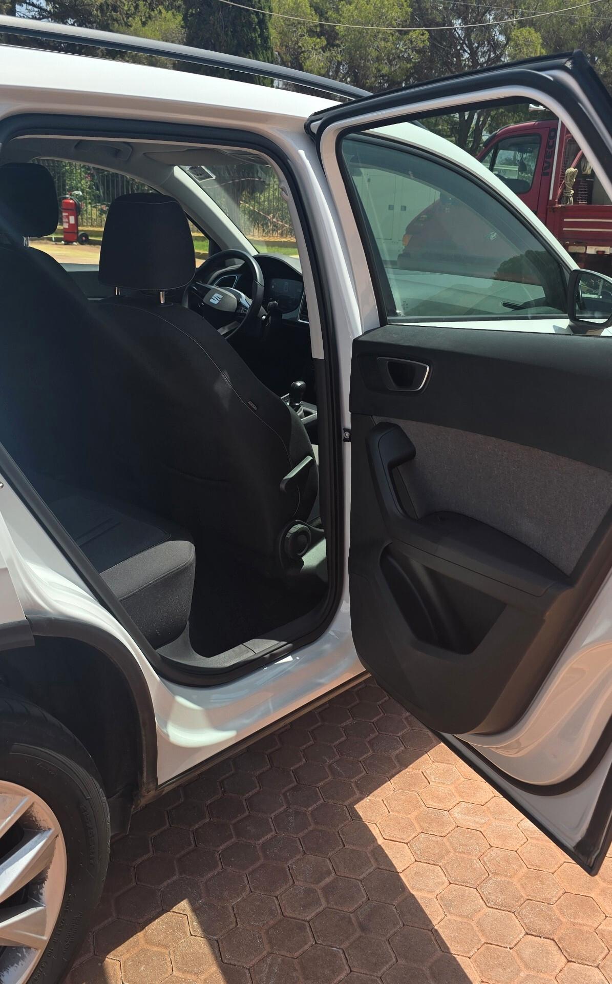 Seat Ateca 1.5 EcoTSI 150 CV Business – SUV Dinamico e Tecnologico