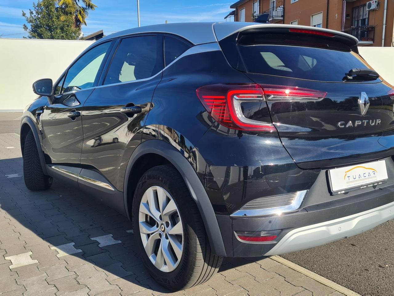 Renault Captur ECO-G 100 Intens #9311