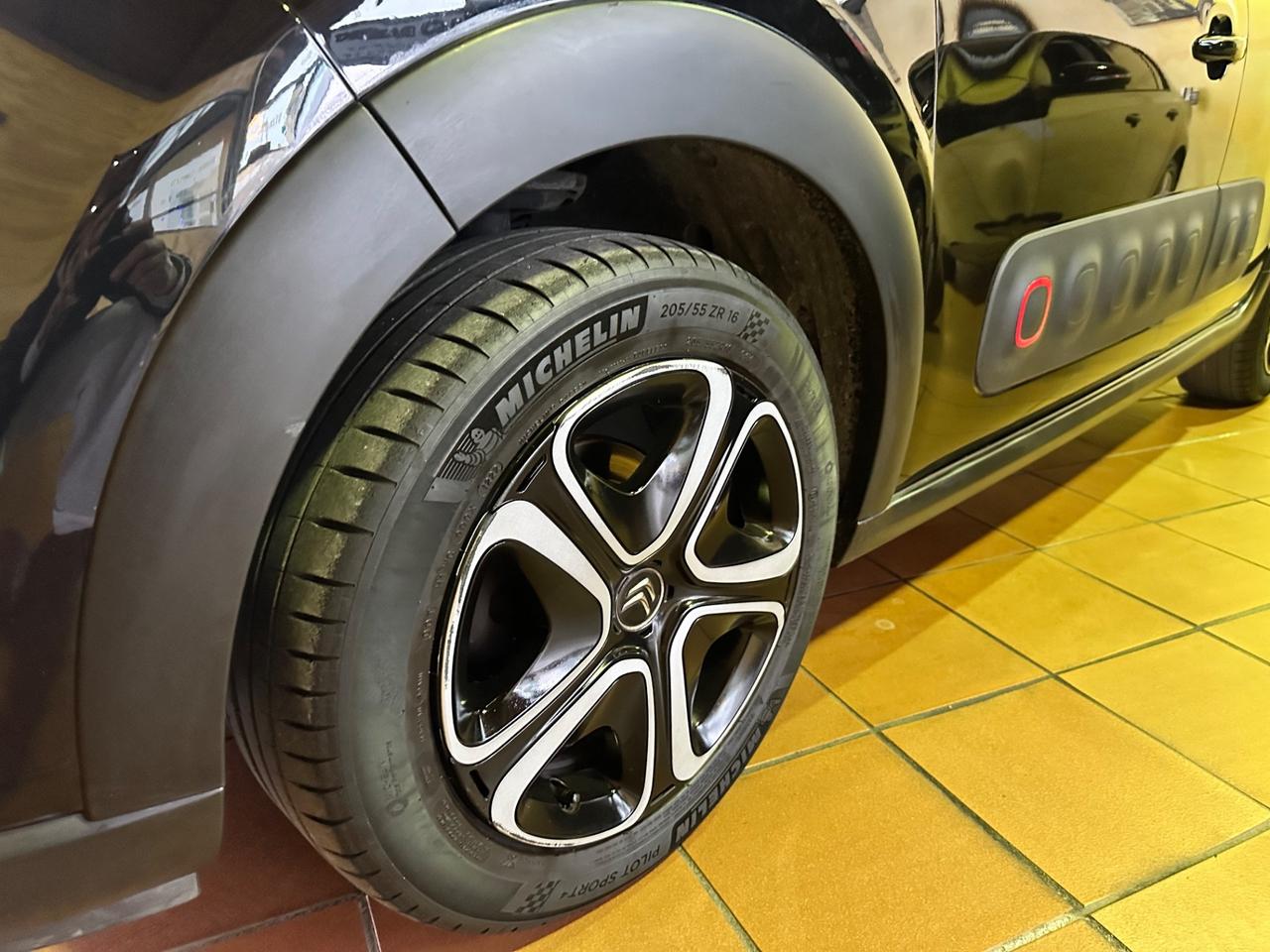 Citroen C3 PureTech 82 Shine 1.2 benzina 2018