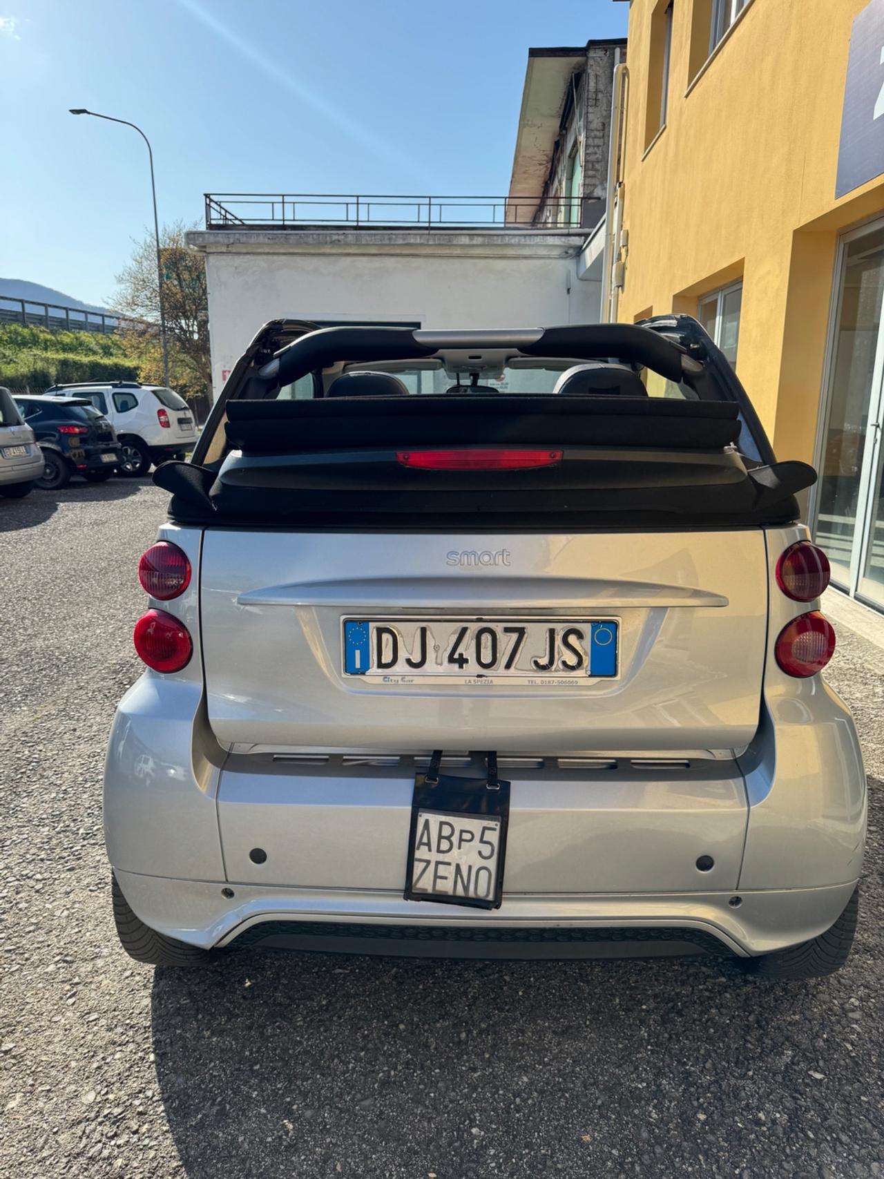 Smart ForTwo 1000 62 kW cabrio passion