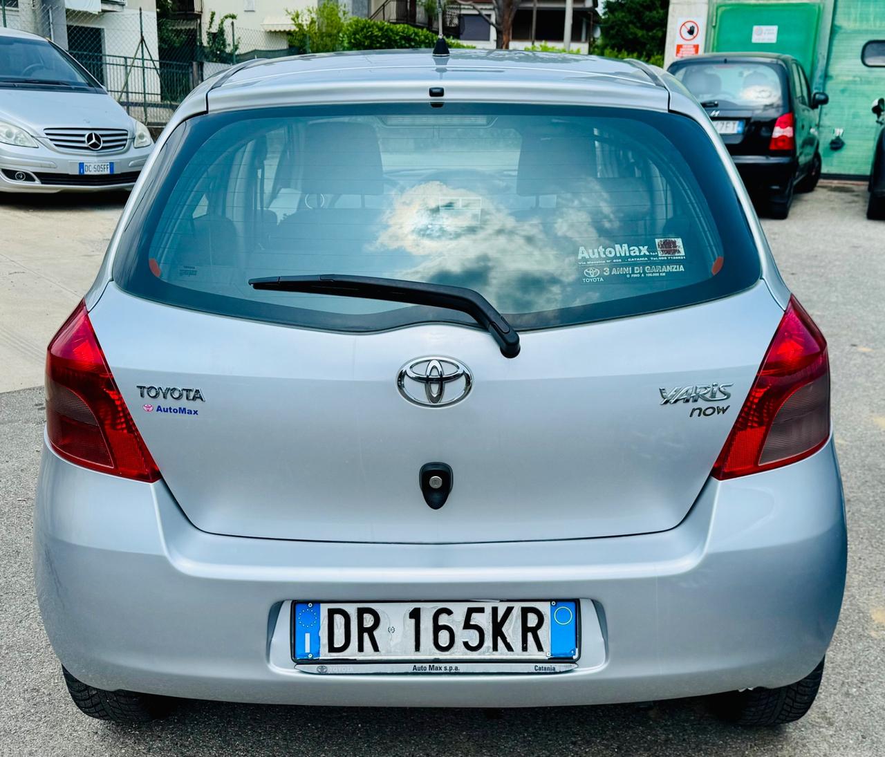 Toyota Yaris 1.0 5 porte Now Ok Neopatentati