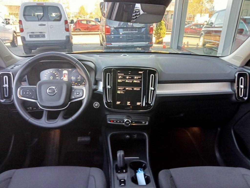 Volvo XC40 T4 Recharge Plug-in Hybrid OK NEOPATENTATI