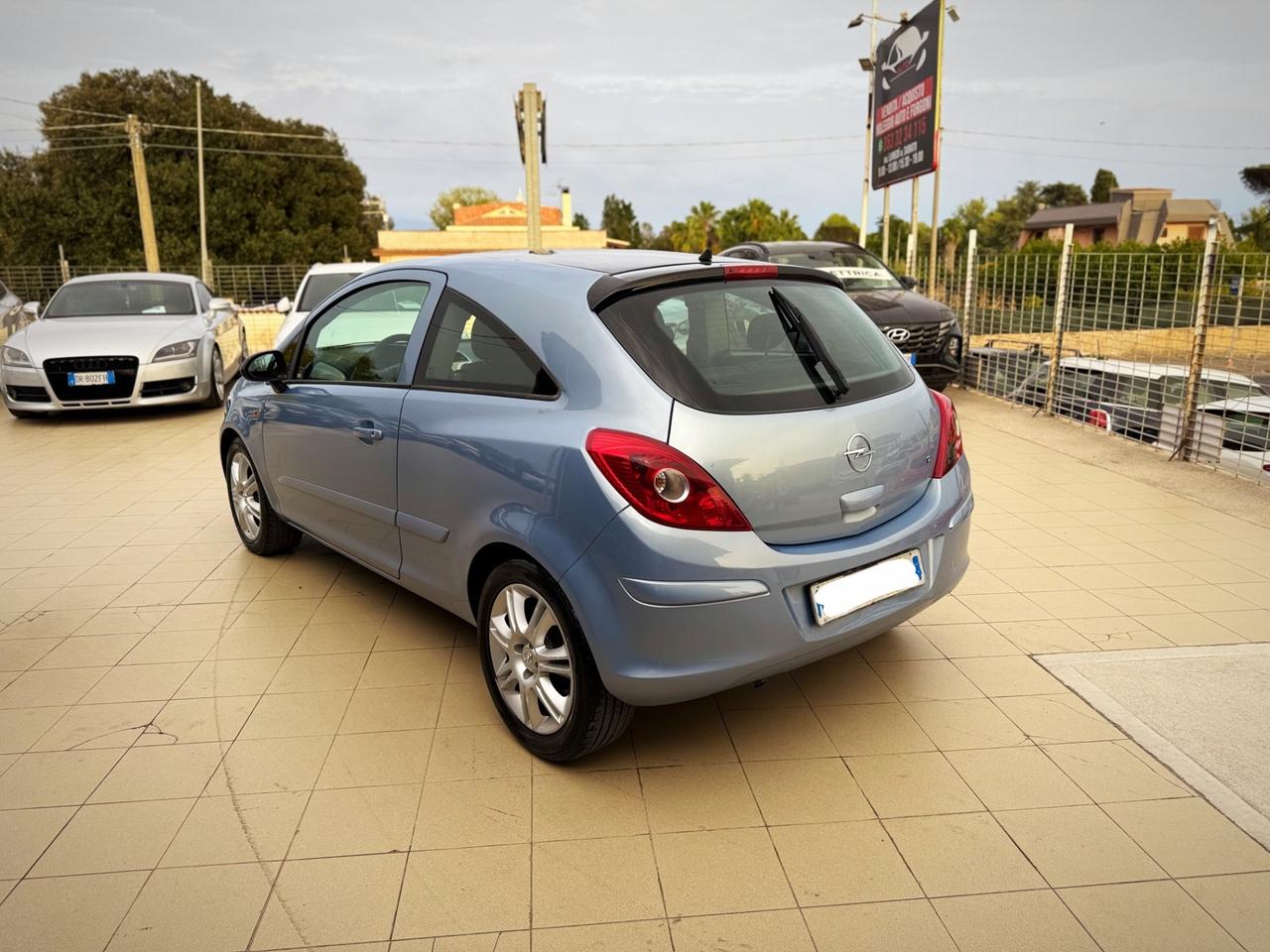 Opel Corsa 1.2 3 porte Easytronic Enjoy