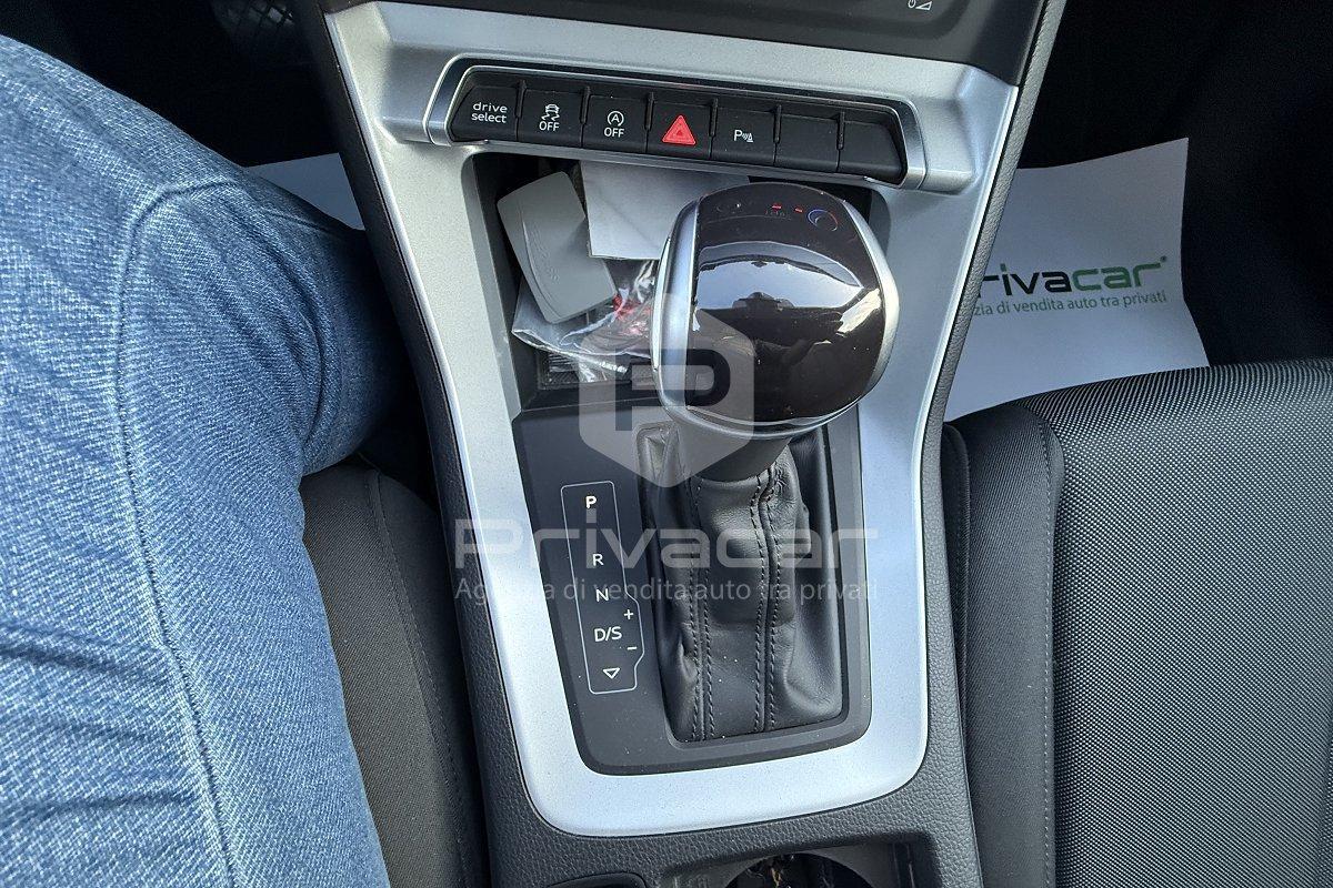 AUDI Q3 SPB 35 TFSI S tronic Business Plus