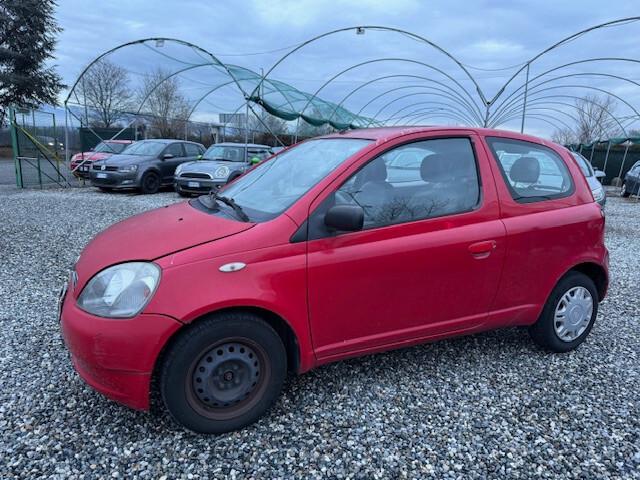 Toyota Yaris 1.0i 16V cat 3 porte Sol