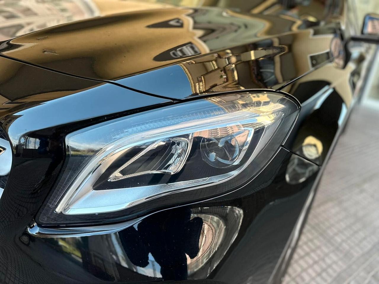 Mercedes-benz GLA 180d Sport Enduro *NEOPATENTATI*