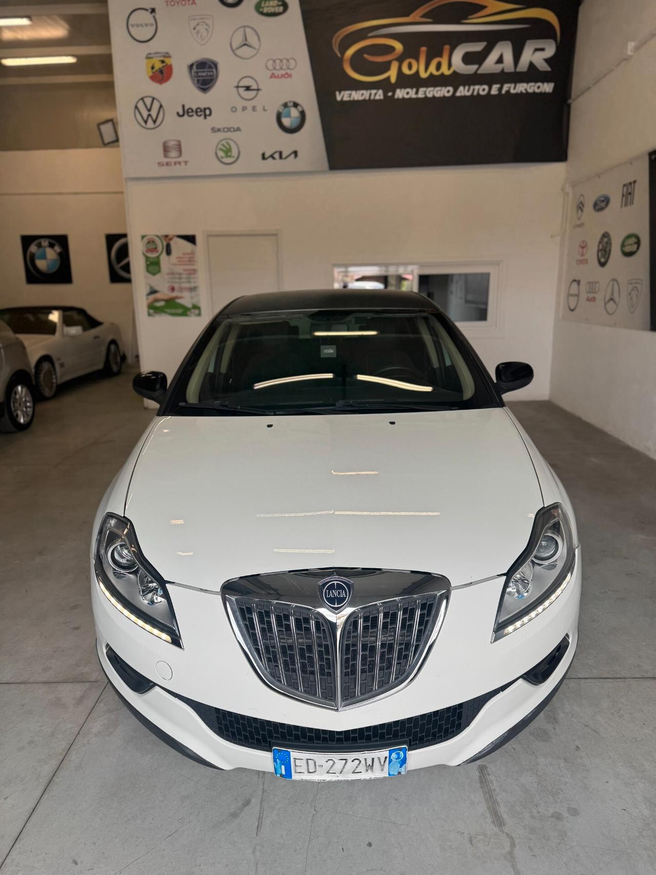 Lancia Delta 1.6 MJT DPF Gold