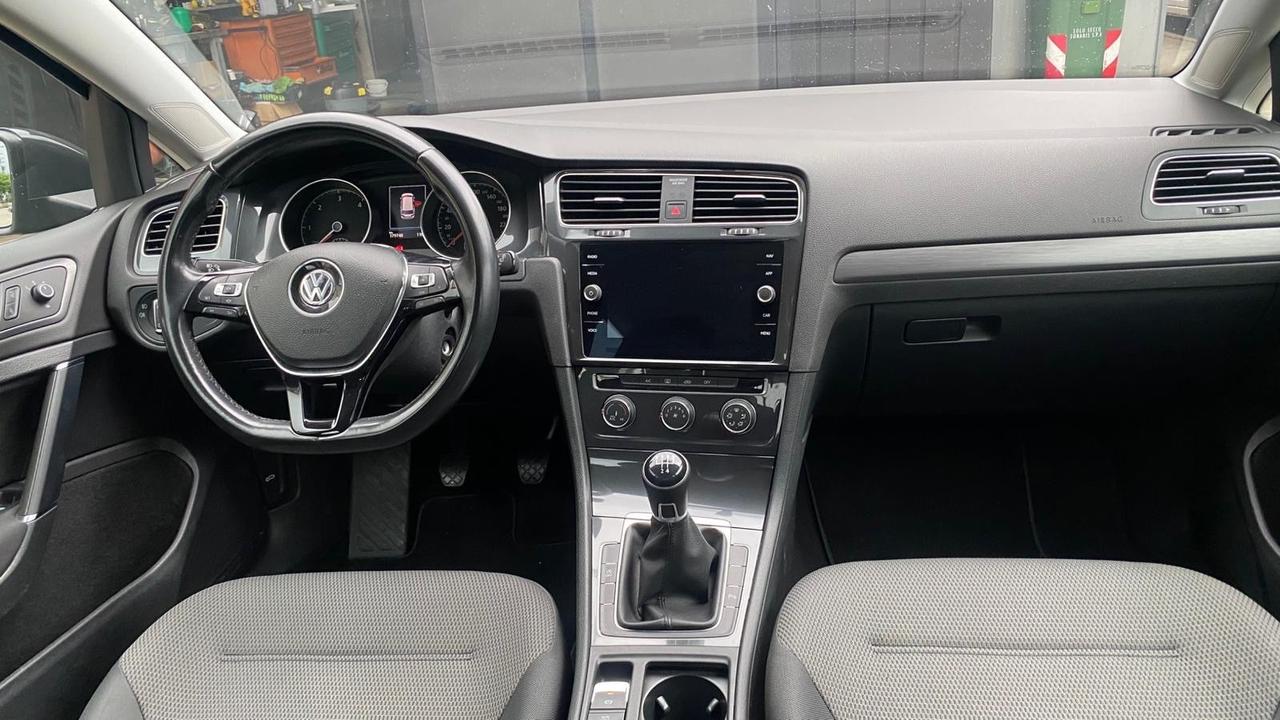 Volkswagen Golf Variant 1.6 TDI 115 CV Trendline BMT