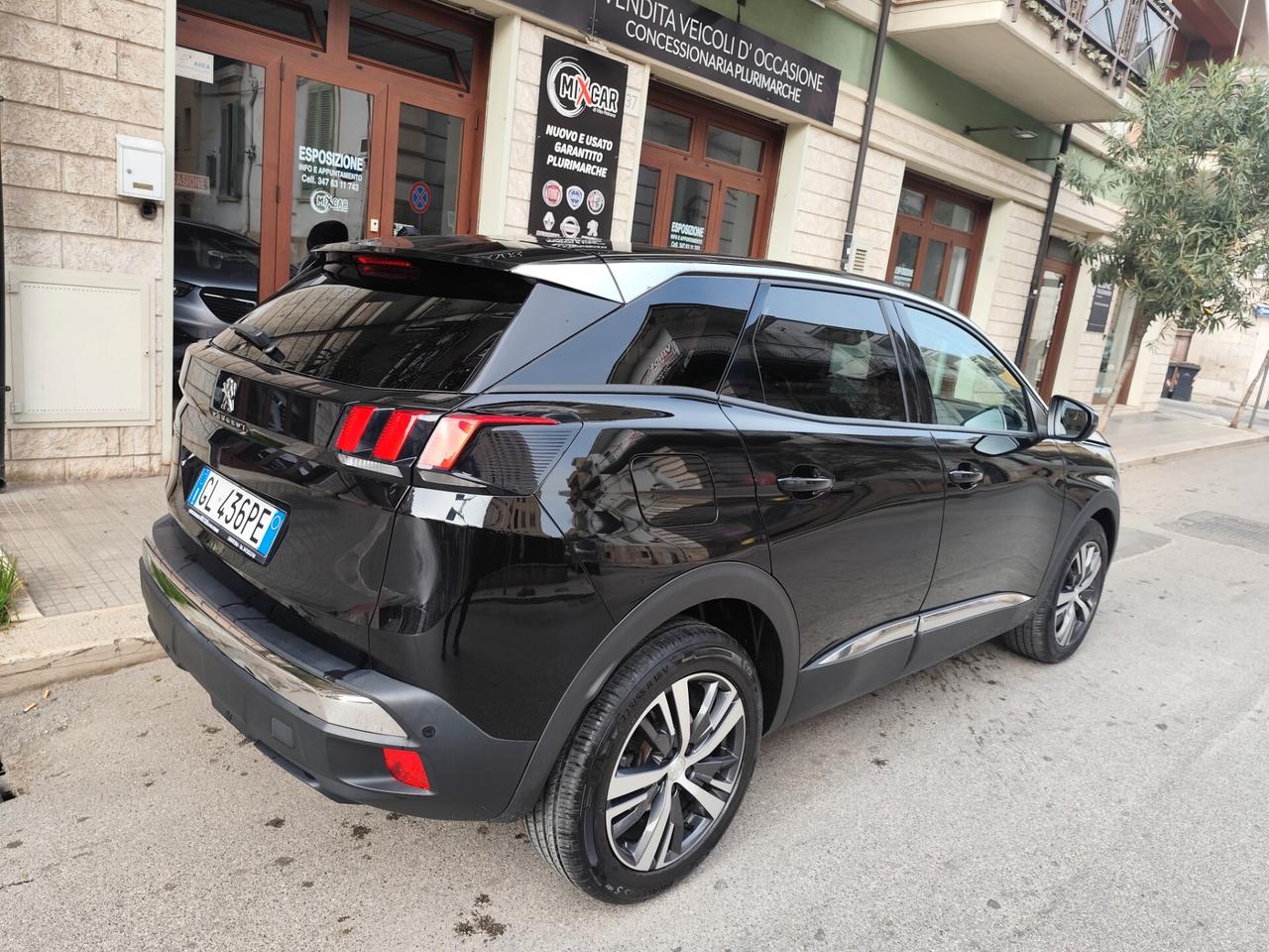 Peugeot 3008 BlueHDi 130CV EAT8 Allure NAVI