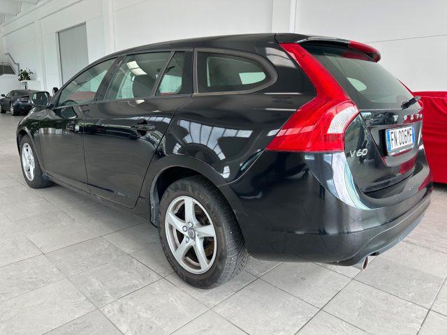 VOLVO V60 D3 Business