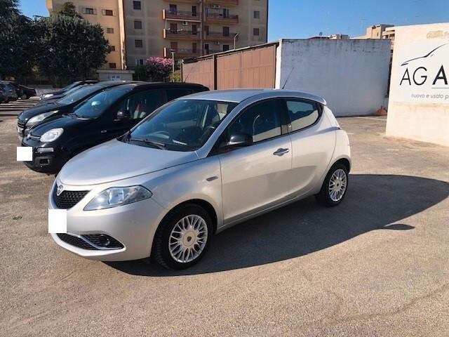 Lancia Ypsilon 1.3 MJT 16V 95 CV 5 porte S&S Gold