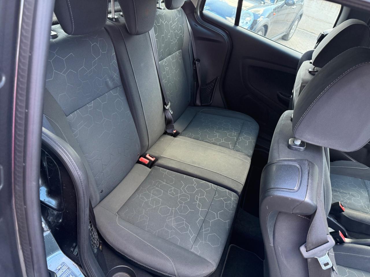 Ford B-Max 1.5 TDCi 75 CV Titanium
