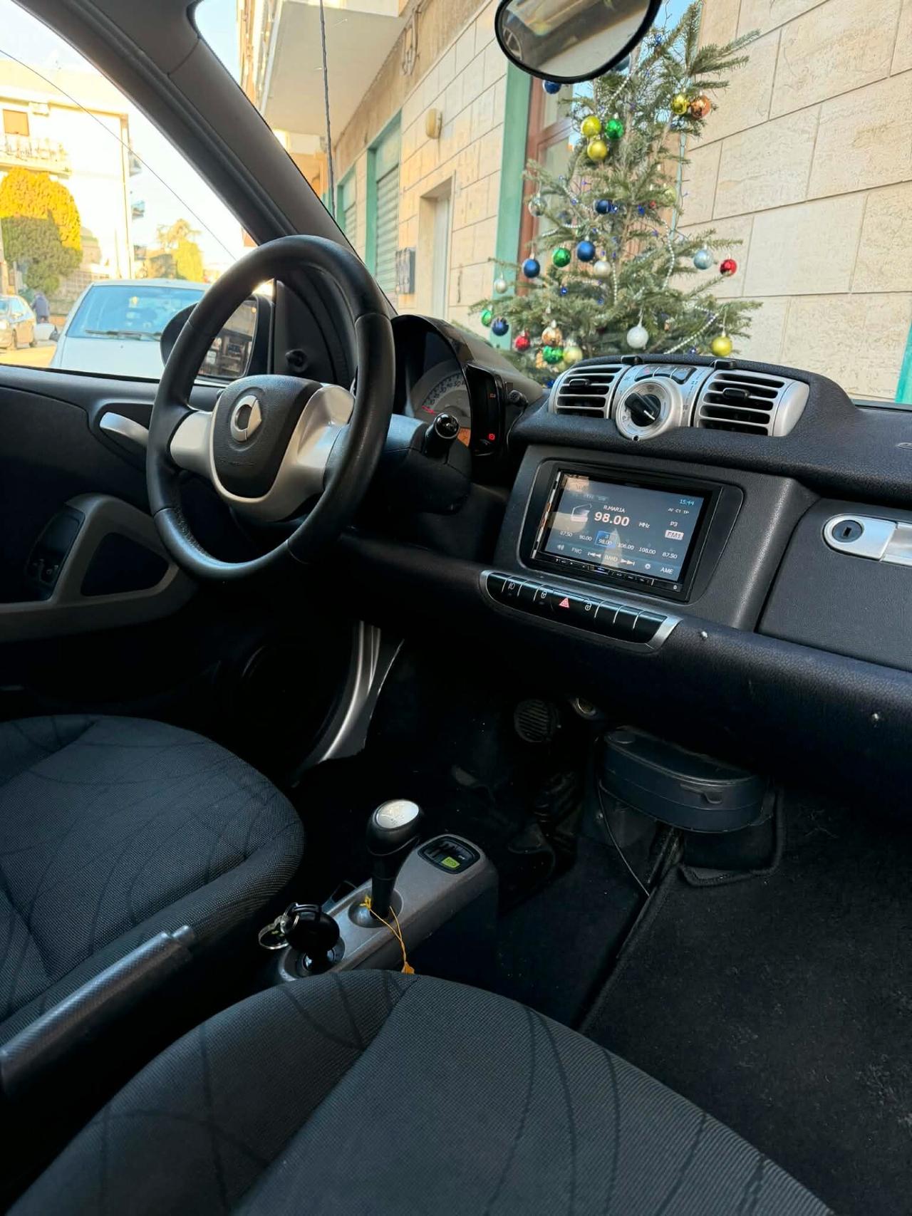 Smart ForTwo 1000 52 kW MHD coupé pure