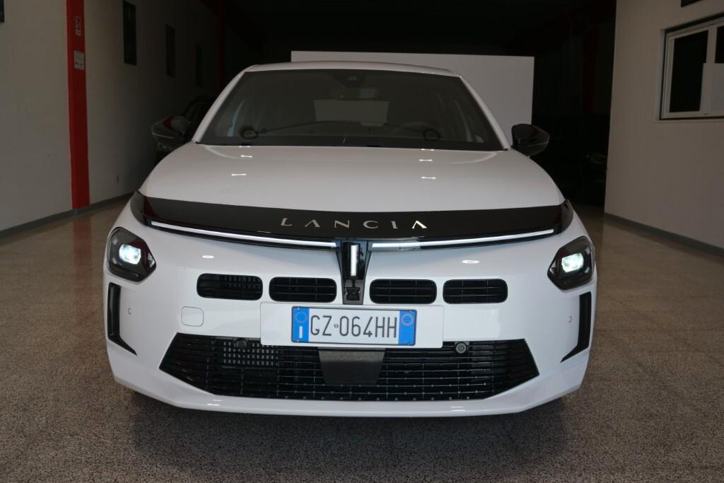 Lancia Ypsilon Hybrid e-DCT LX