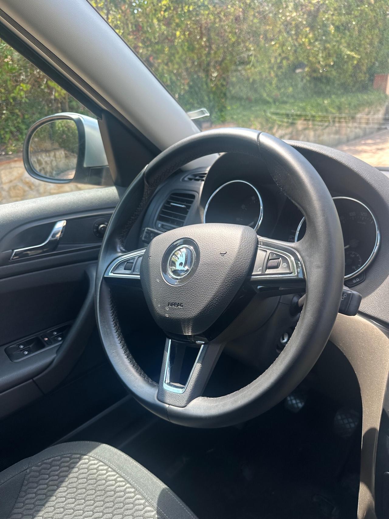 Skoda Yeti Outdoor 1.8 TSI 4x4 Elegance KM 0!!!!!