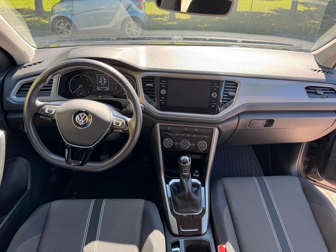 Volkswagen T-Roc 1.6 TDI SCR Business BlueMotion Technology