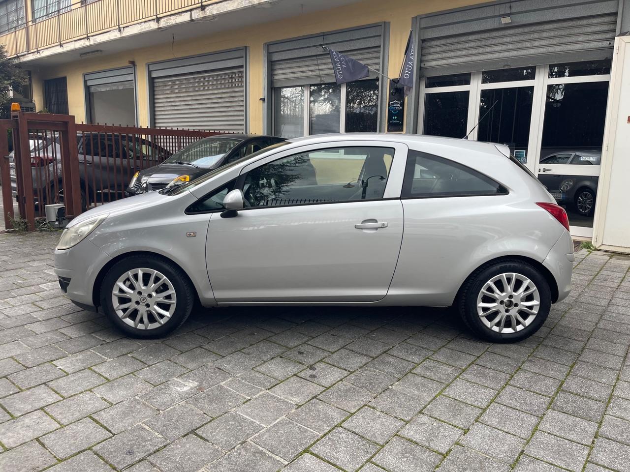 Opel Corsa GPL
