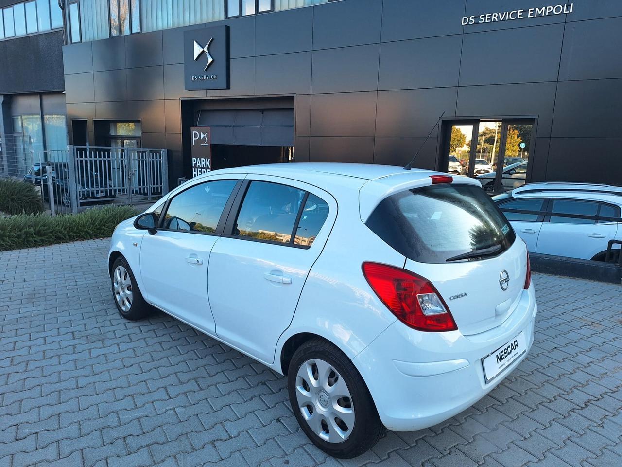 Opel Corsa 1.2 85CV 5 porte GPL-TECH Ecotec X NEOPATENTATI