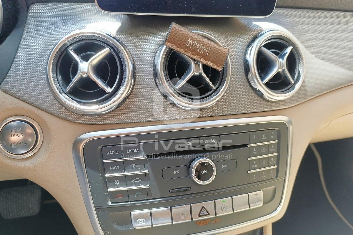 MERCEDES GLA 200 d Automatic 4Matic Premium