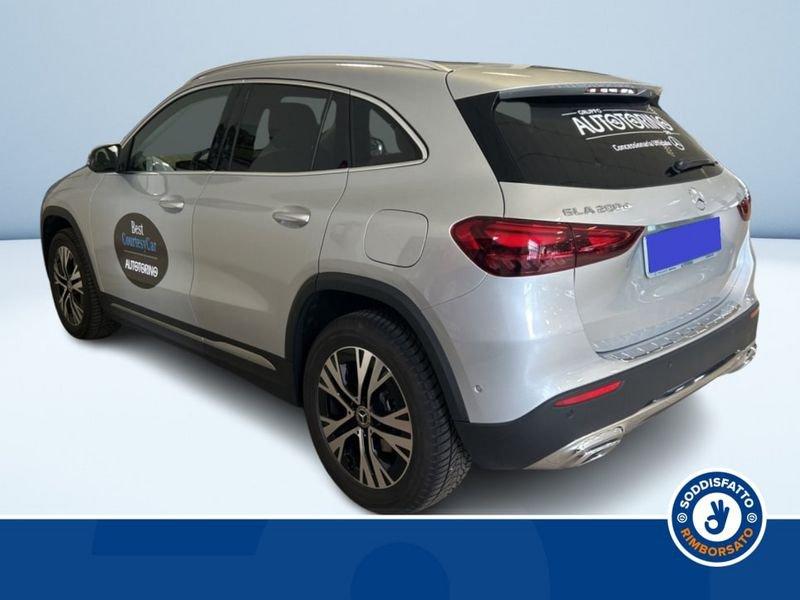 Mercedes-Benz GLA 200d Automatic Advanced Progressive