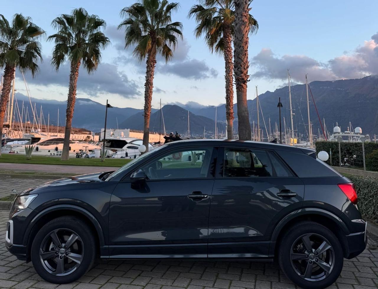 Audi Q2 30 TDI S tronic Business