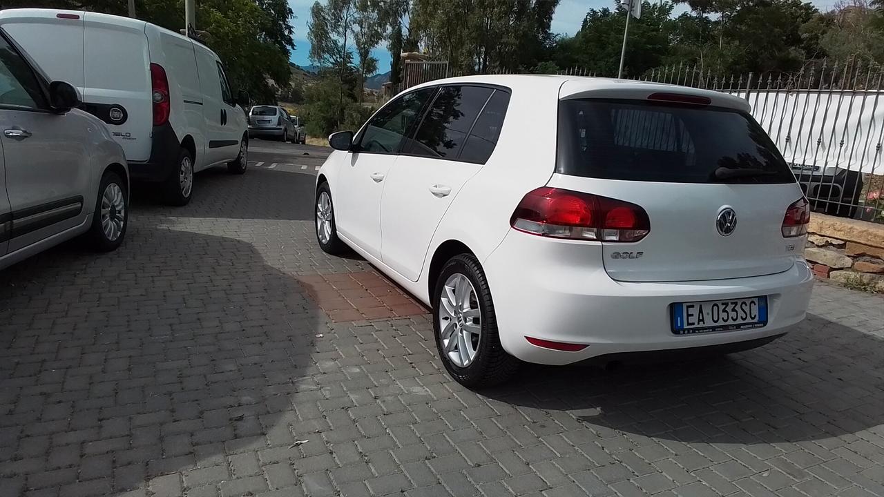 Volkswagen Golf 1.6 TDI 5p. Highline