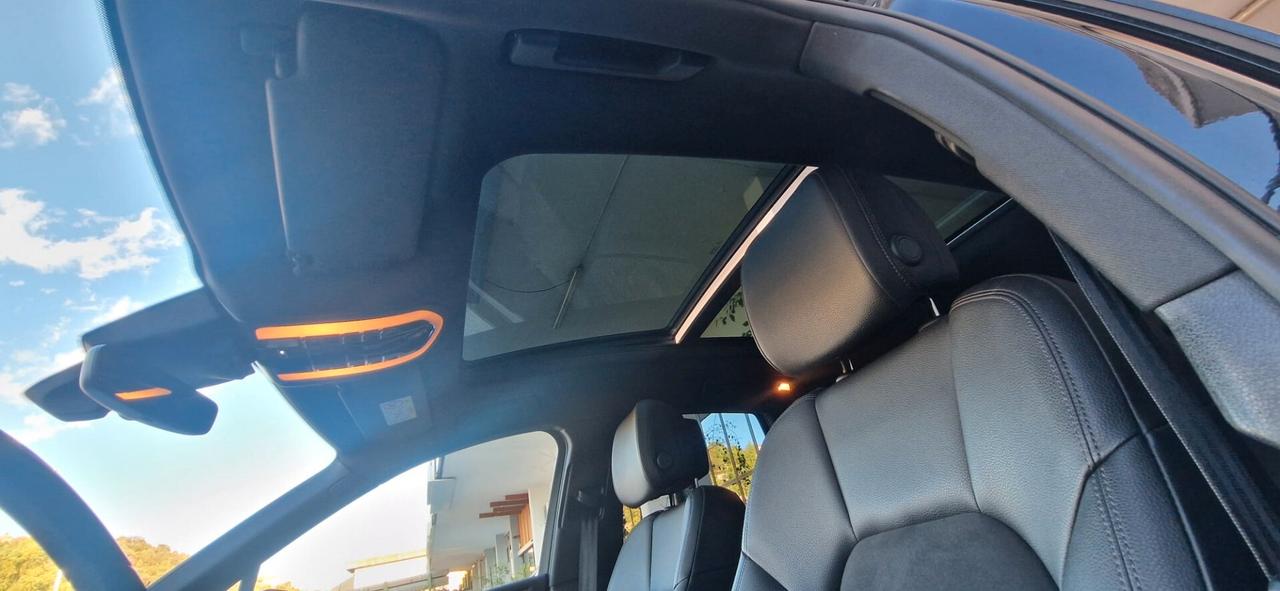 Porsche Macan 2.0 245cv Tetto Led