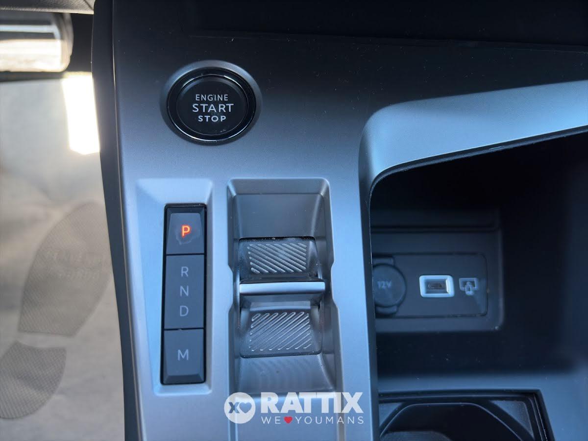 Peugeot 308 1.2 hybrid 145CV GT e-dcs 6