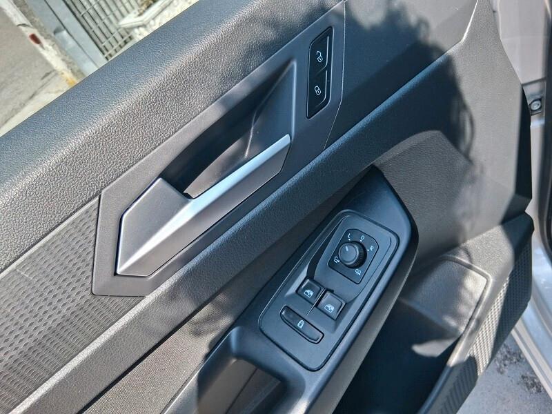 Ford Tourneo Connect 2.0 EcoBlue 102 CV Titanium - 7 POSTI