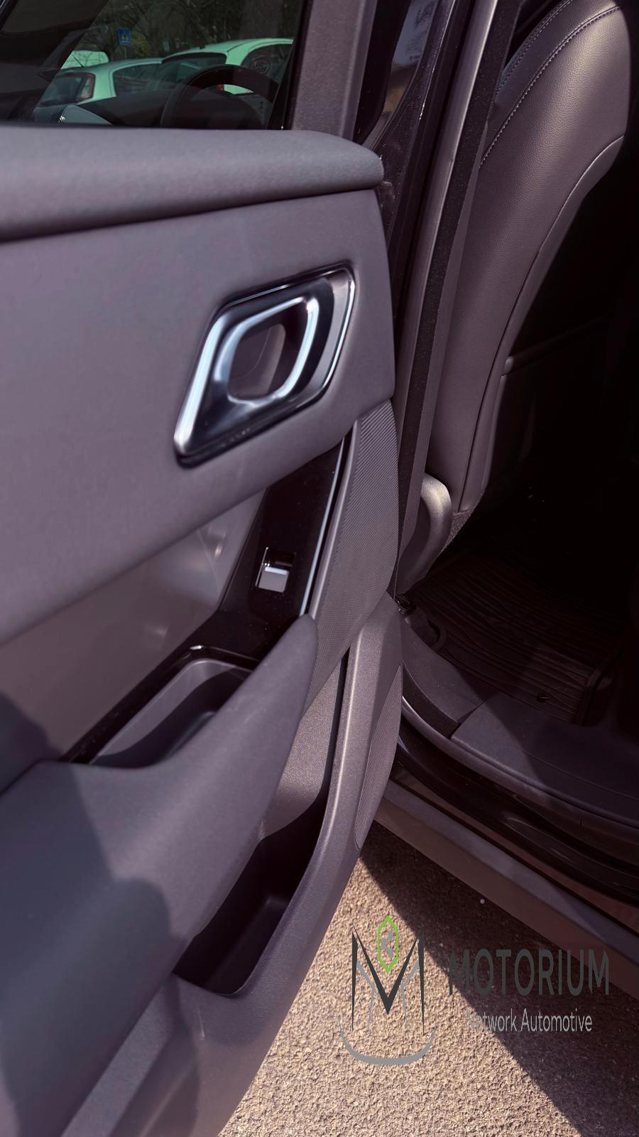 Land Rover Range Rover Velar 2.0d i4 mhev R-Dynamic SE 4wd 204cv auto