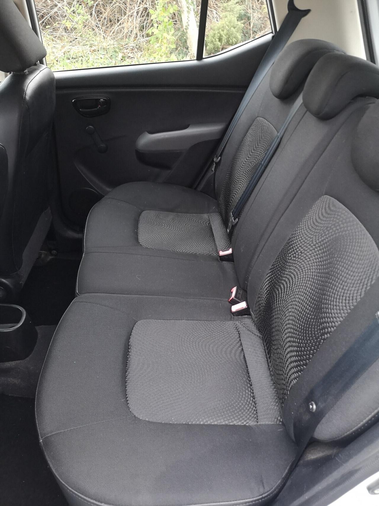 Hyundai i10 1.1 69cv - Garanzia 12 Mesi