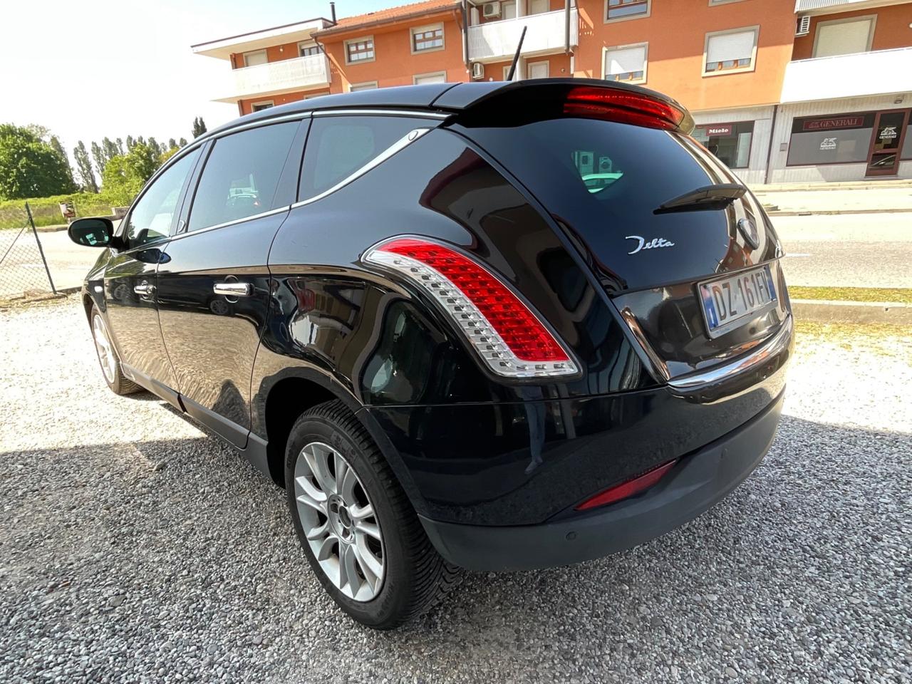 Lancia Delta 1.6 MJT DPF Platino