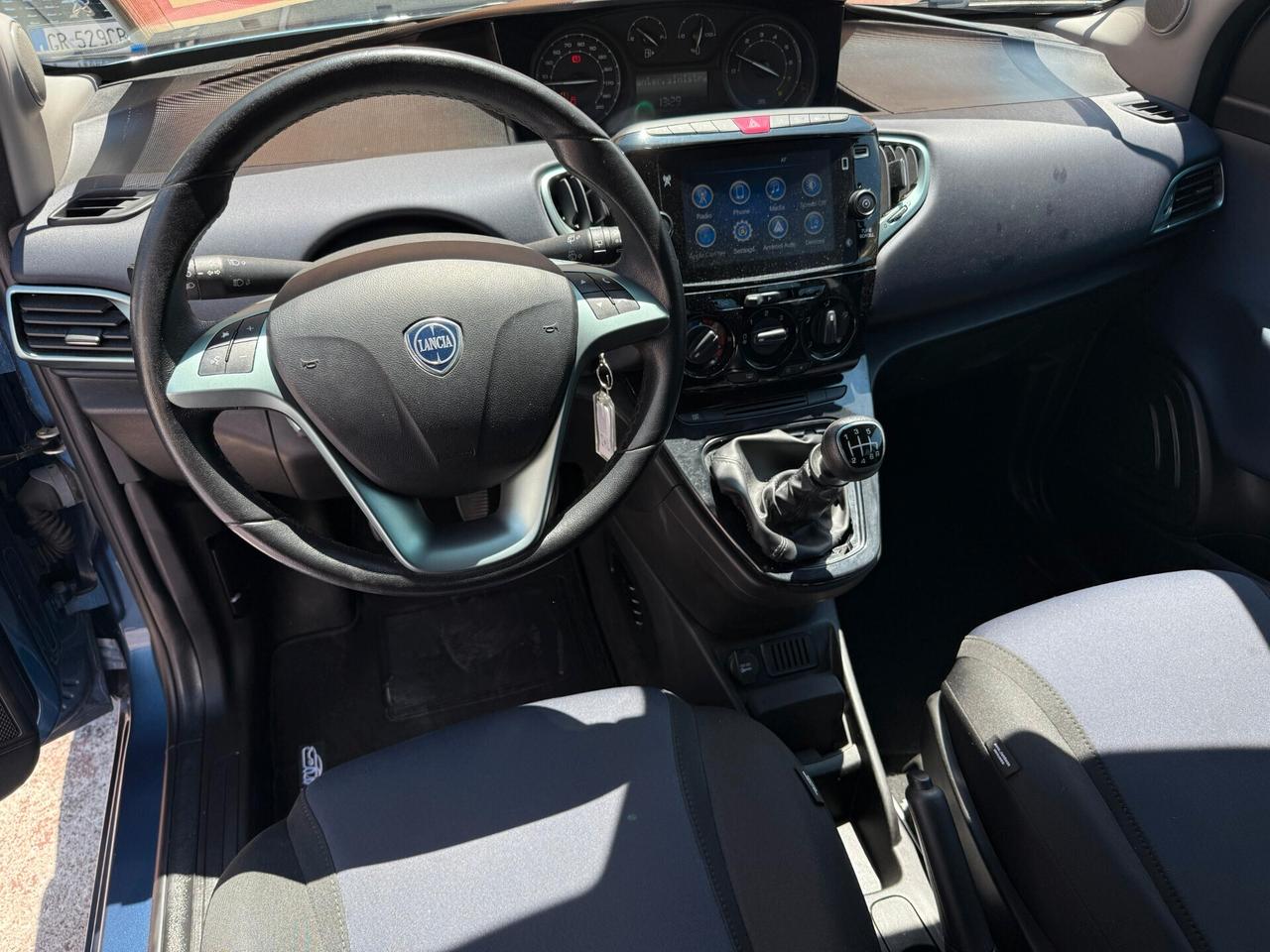 Lancia Ypsilon Hybrid 70cv *CARPLAY