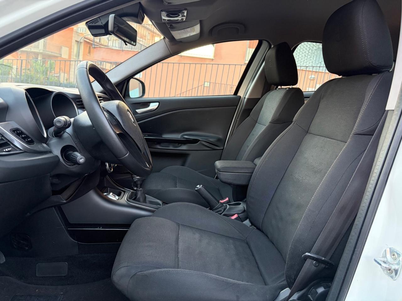 Alfa Romeo Giulietta 1.6 JTDm-2 105 CV Distinctive unico proprietario