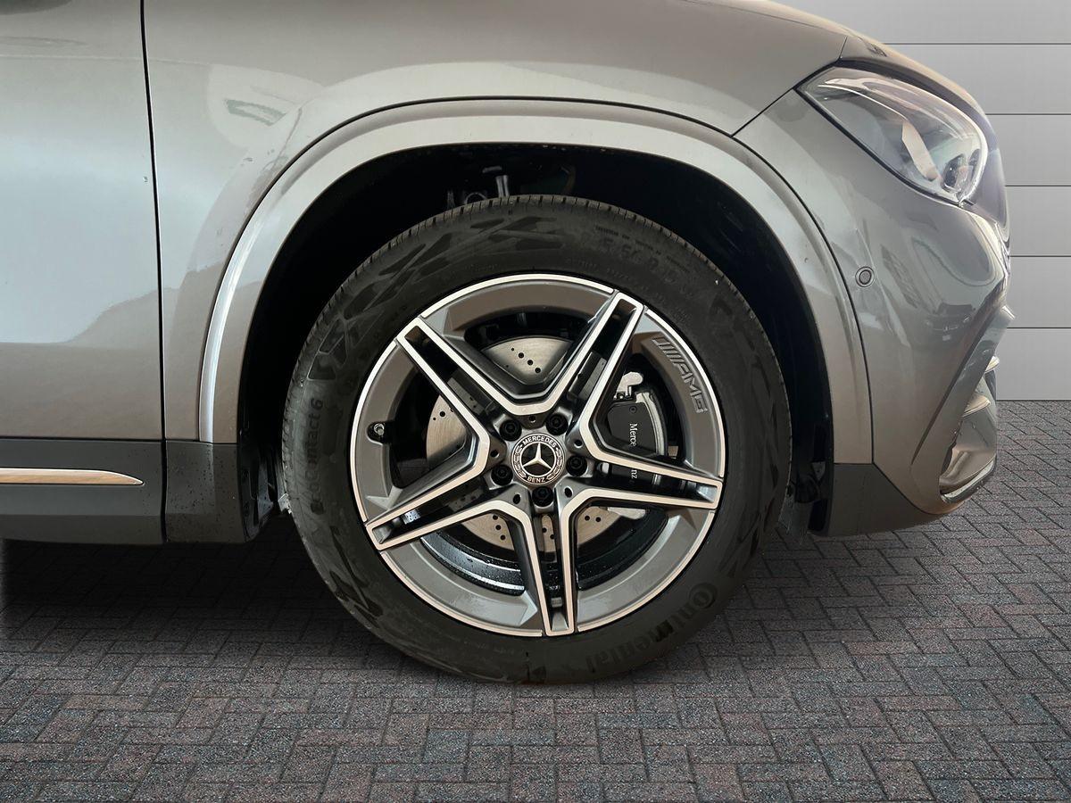 Mercedes-Benz GLA 200 d automatic