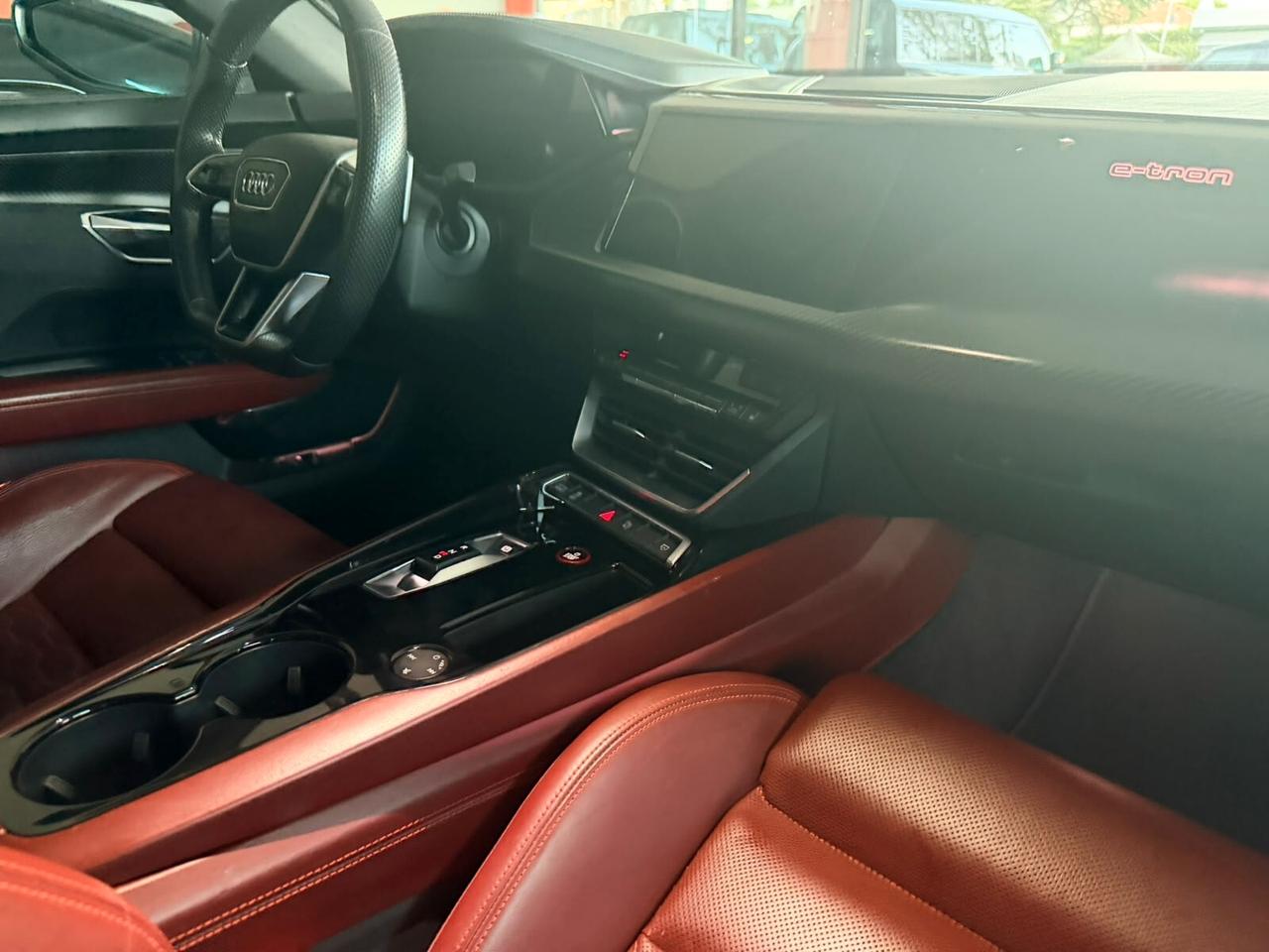 Audi E-tron GT quattro