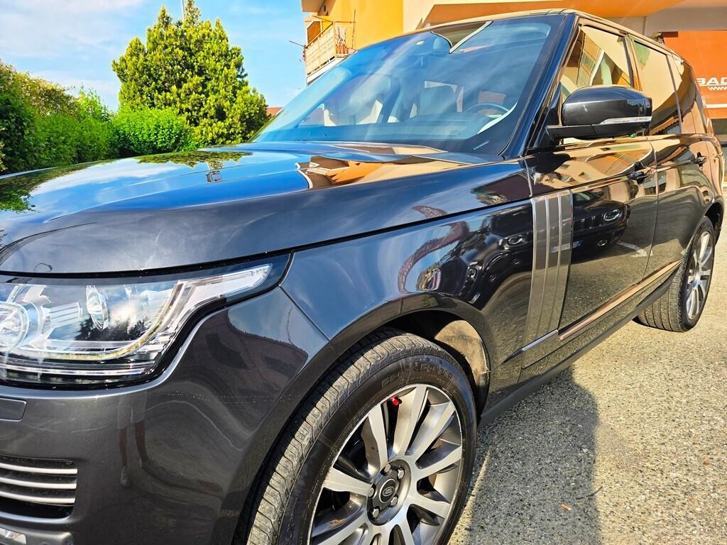 Land Rover Range Rover 4.4 SDV8 VOGUE