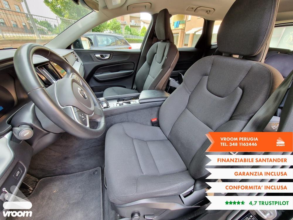 VOLVO XC60 B4 2022 2.0D 197CV HIBRID Plus Dark