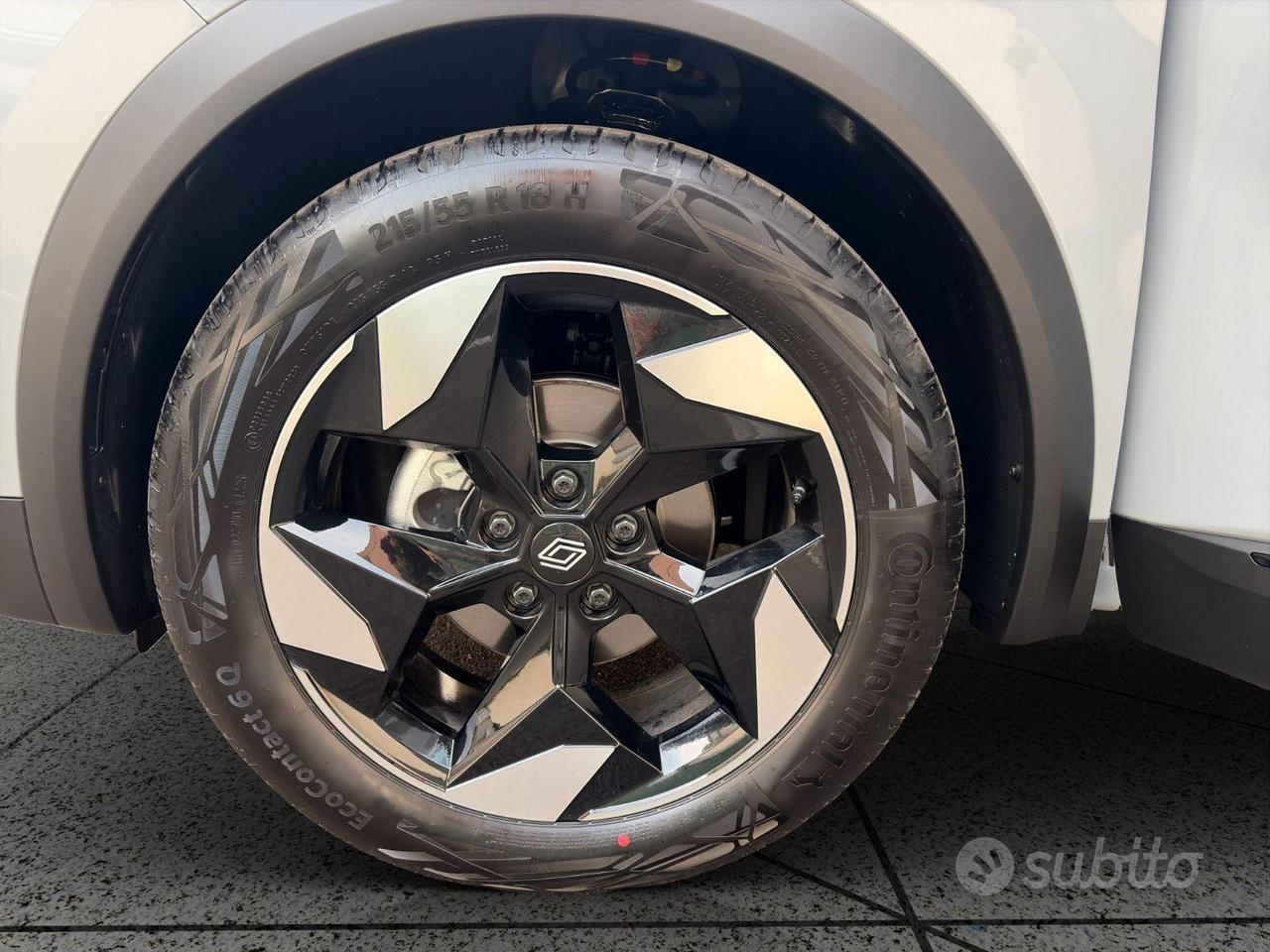 Renault Captur 1.2 TCe 115CV MY26 TECHNO TUA DA €240