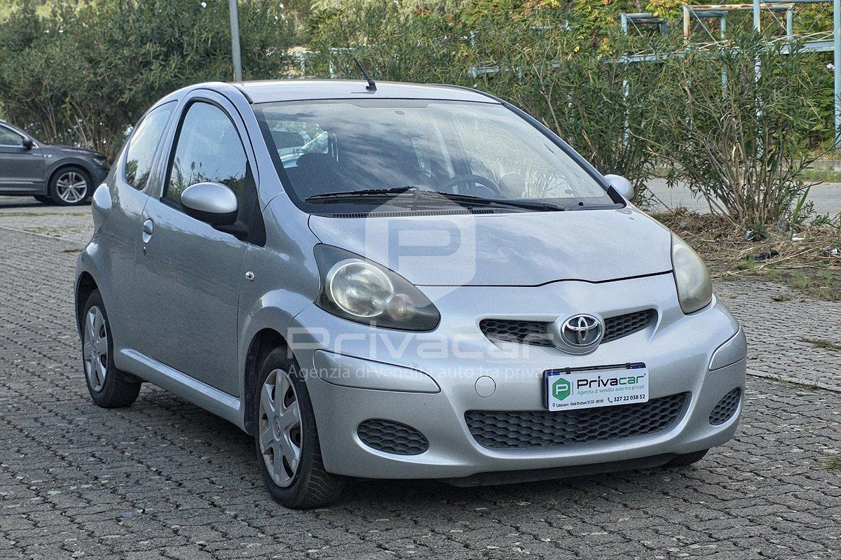 TOYOTA Aygo 1.0 12V VVT-i 3 porte Sol