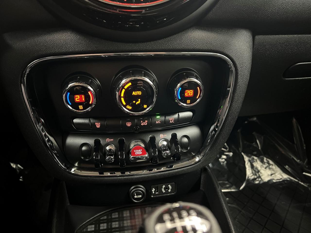 MINI Mini IV F54 2016 Clubman Mini Clubman 1.5 One